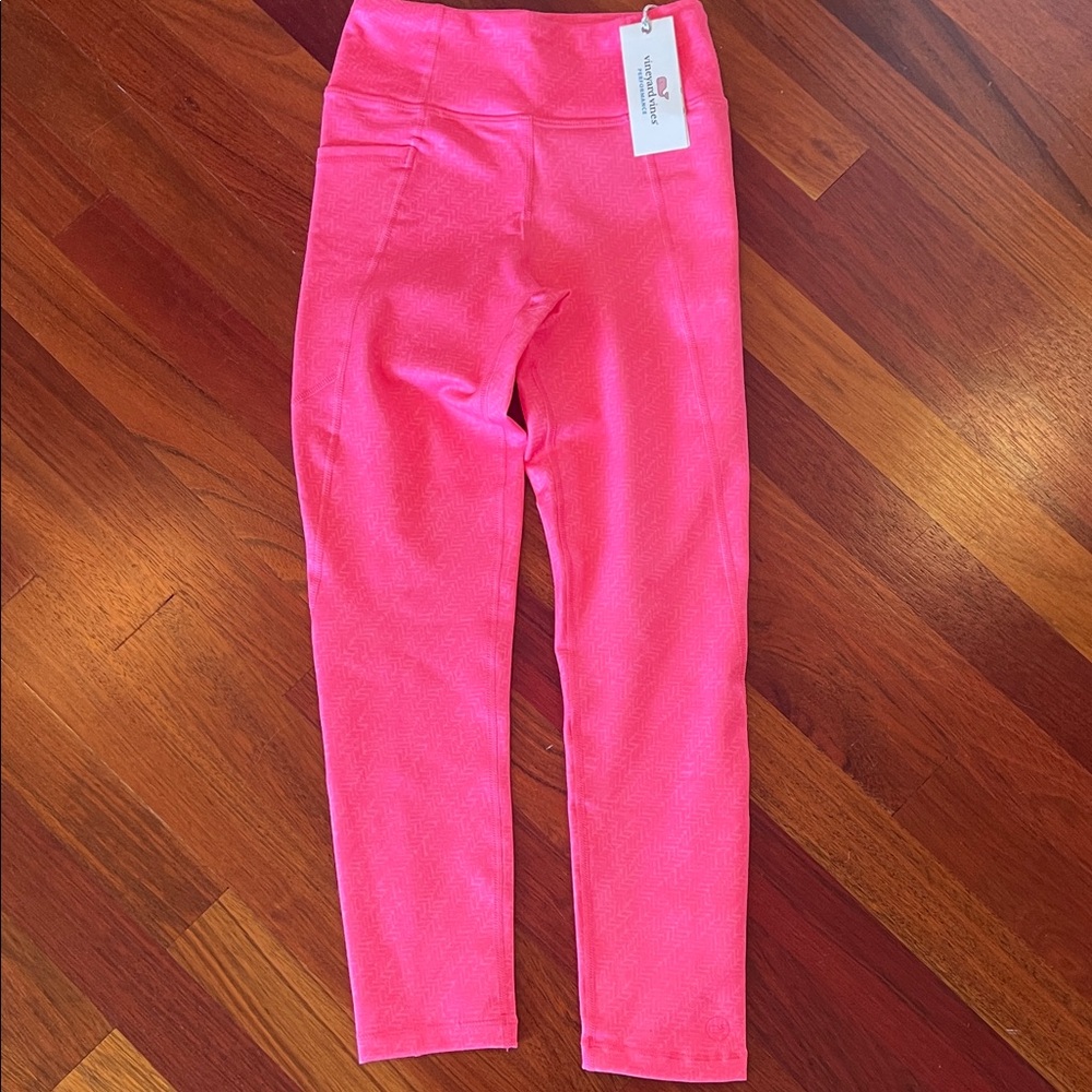 NWT Vineyard Vines performance leggings